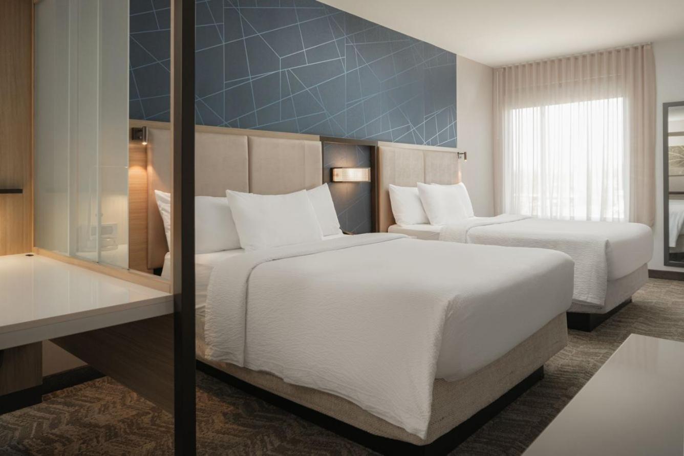 Springhill Suites By Marriott Lexington Frankfort Exterior photo